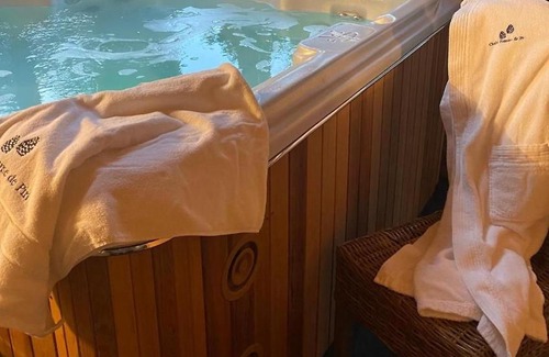 Formigueres Ski Chalet | Chalet Pomme de Pin