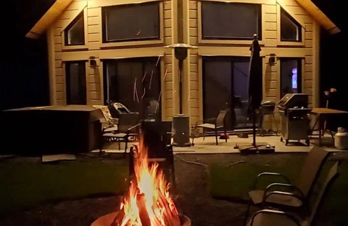 Alma Ski Chalet | Chalet pour 6 Lac St-Jean: Quai, paddle, spa