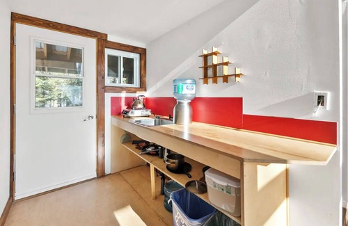 Harrington Cabin | Chalet Prospector