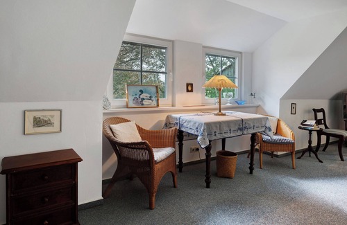 Horsbull Ski Chalet | Chalet 'Reetdachchalet' with Private Terrace and Private Garden