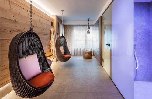 Mareo Ski Chalet | Chalet Regina - Liondes Chalet with private wellness
