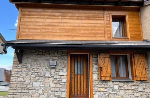 Eyne 2600 Ski Chalet | CHALET RENTAL EASTERN PYRENEES