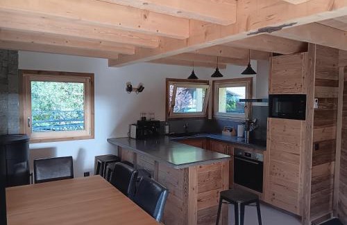 Les Tines Ski Chalet | Chalet rinette