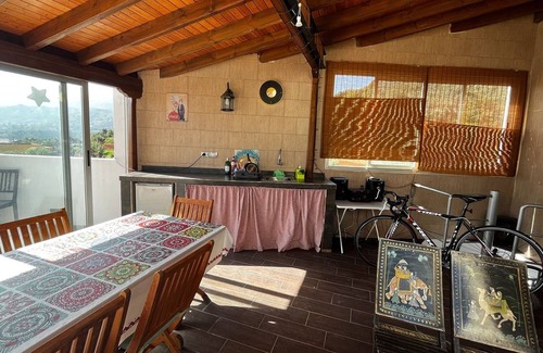 La Solana Ski Chalet | 'Chalet Rural Amaia' with Sea View, Wi-Fi and Air Conditioning