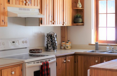 Lac-Superieur House | Chalet Rustique CRDS Tremblant - FREE WIFI (CITQ 269835)