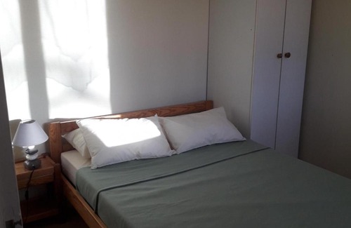 Meslay-du-Maine Ski Chalet | Chalet Saint-Denis-du-Maine, 3 pièces, 4 personnes - FR-1-600-74