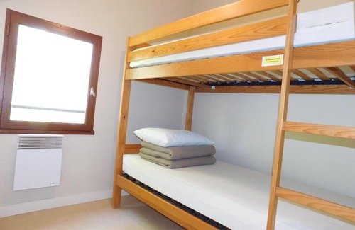 Meslay-du-Maine Ski Chalet | Chalet Saint-Denis-du-Maine, 3 pièces, 4 personnes - FR-1-600-88
