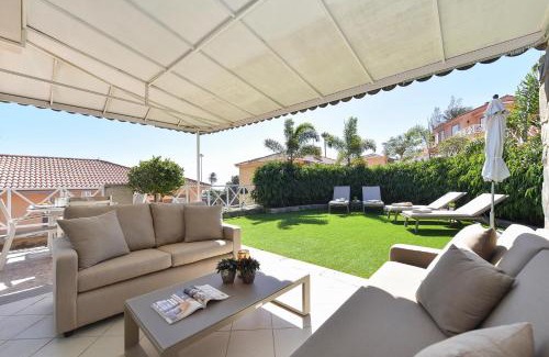 Playa del Ingles House | Chalet Santa Ana 19 by VillaGranCanaria