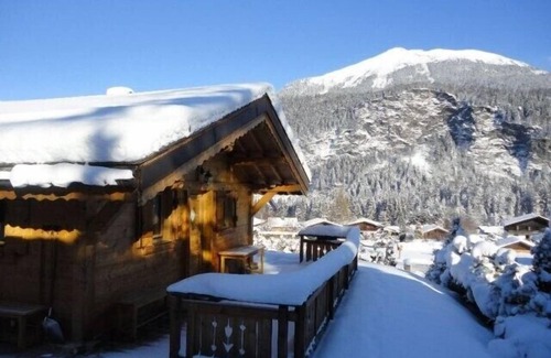 Les Houches Ski Chalet | Chalet Sauna Chamonix Mont Blanc Prarion gondola access ski-in ski-out (5min)