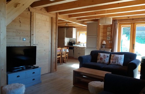 Fresse-sur-Moselle Ski Chalet | Chalet sleeps 2 to 8 nature quiet mountain heated indoor pool sauna
