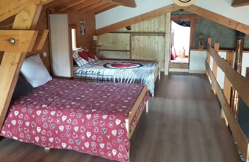 Anla Ski Chalet | Chalet sleeps 10 Trout fishing closed