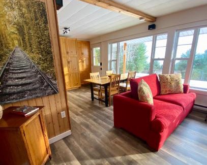 Les Eboulements Ski Chalet | Chalet Sous Les Pins