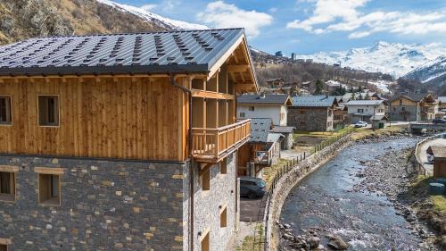 Le Bettaix Ski Chalet | Chalet Stella Montis - Luxe et Proximité des Pistes