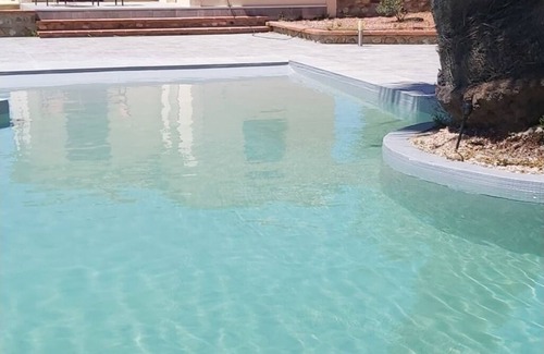 Canohes Apartment | Chalet/Studio in a private park with swimming pool
