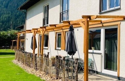 Mallnitz Apartment | Chalet style apartment | mountain view and modern furnishings | private terraces