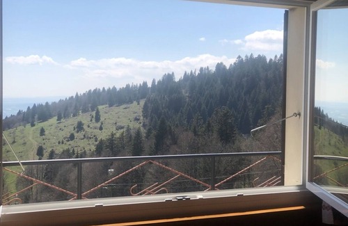 Mauborget Ski Chalet | Chalet sur le Balcon du Jura. Grands Espaces, air Pur, Randonnées