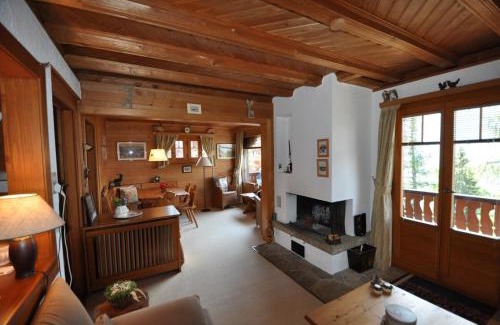 Les Posses-sur-Bex Ski Chalet | Chalet Tendre est la Nuit à Gryon - 6 personnes, belle vue, tout confort