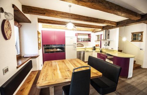 Penia Ski Chalet | Chalet Tobià