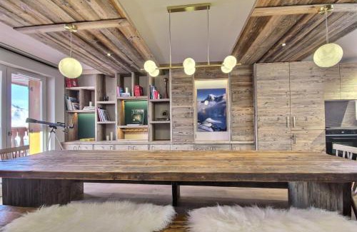 Plagne Soleil Ski Chalet | Chalet Topaz - 18 Couchages Sur les Pistes avec Services