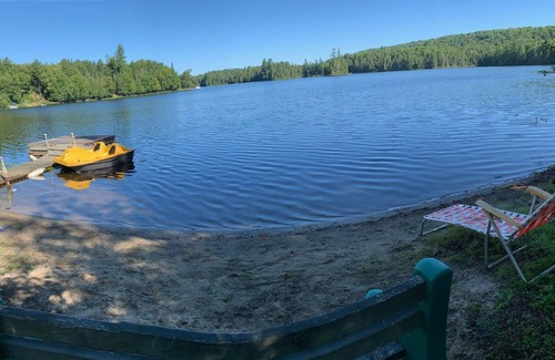La Minerve Ski Chalet | Chalet Tranquility Laurentians waterfront +SPA