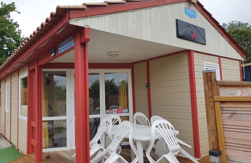 Saint-Marcan Ski Chalet | CHALET "TRISKELL DE LA BAIE " & SPA in option Mont Saint Michel, GR34.