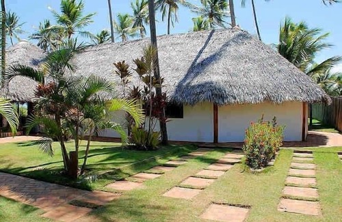 Praia do Forte House | Chalet Tropical/Beach Border - 2 suites