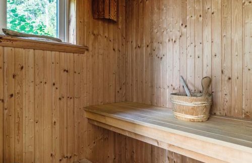 Grythyttan Ski Chalet | Chalet Villa Lundsfjärden by Interhome