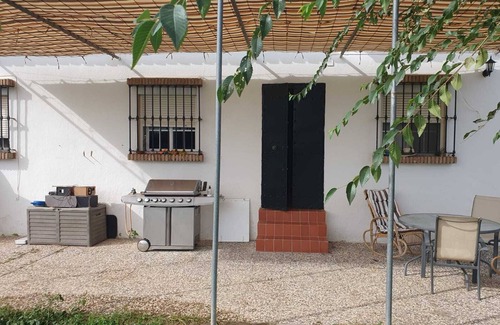 Cantillana Ski Chalet | Chalet Villa María Antonia ¡A 30 Minutos DE Sevilla Capital Y 60 DE Córdoba!