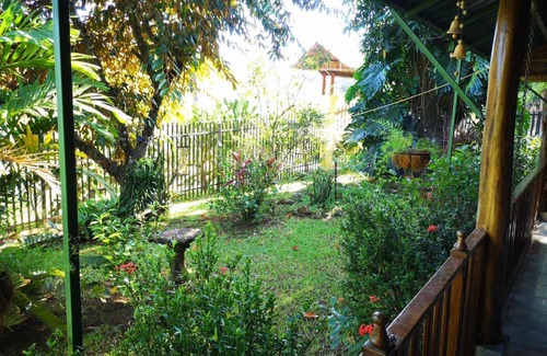 San Mateo House | Chalet Villa Vilma