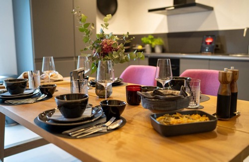 Laaben bei Neulengbach Ski Chalet | Chalet 'Weidehaus De Luxe' with Mountain View, Private Terrace and Wi-Fi