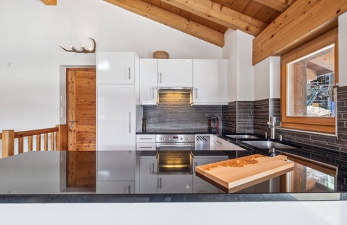 Grimentz Ski Chalet | Chalet White Peak by Mrs Miggins