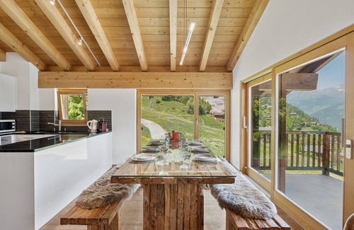 Grimentz Ski Chalet | Chalet White Peak by Mrs Miggins