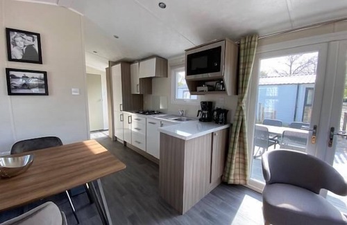 Biddinghuizen House | Chalet with 2 bedrooms and a terrace