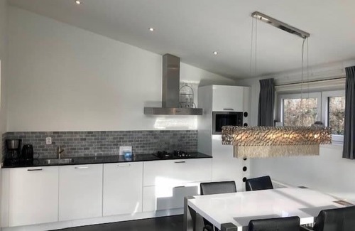 Langeberg House | Chalet with 2 bedrooms and a dishwasher