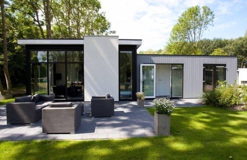 Halfweg House | Chalet with 2 bedrooms and a terrace