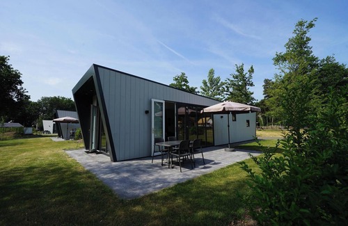 IJhorst House | Chalet with 2 bedrooms and a terrace