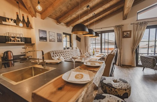 Walchen House | Chalet with wellness, garden and views
