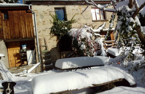 Chepelare House | Chalet Zornica is a 250 old stone mountain house.Breathtaking view.Beautiful