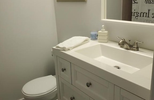 Magog Apartment | ChaletEstriecom - O'Berge du Village D203