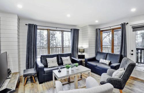 Stoneham Ski Chalet | Chalets Alpins- 08 Chemin Alpin