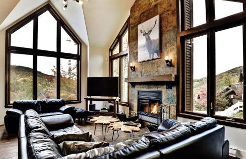 Stoneham Ski Chalet | Chalets Alpins - 44 Chemin des Skieurs (Unité A)