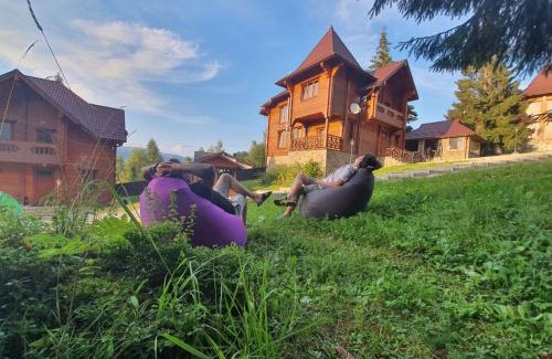Yablunytsya Ski Chalet | CHALETS GREY GOOSE