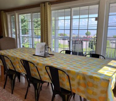 Saint-Jean-de-l'lle-d'Orleans Ski Chalet | Chalets Plage St-Jean