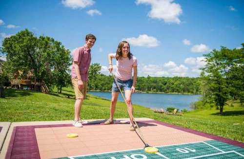 Lampe House | Chalets Resort Luxury Lakefront Villa Amazing View 2 Pools Free Amenities Dock