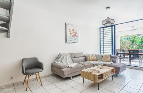 Dampierre Apartment | Chaleureux et spacieux duplex proche de la plage