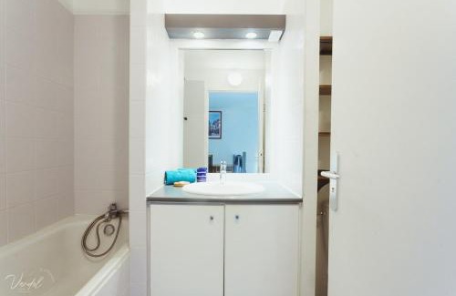 Dampierre Apartment | Chaleureux et spacieux duplex proche de la plage