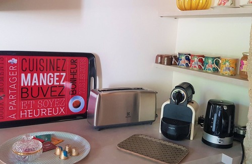 Mauriac House | Chaleureux, Intimiste, Proche de ST Emilion, 6 à 8 Personnes, Équipement Bébé,