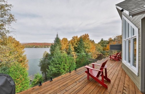 Saint Donat Ski Chalet | Chalex de Luxe Situé sur un Lac, Près des Pistes de ski