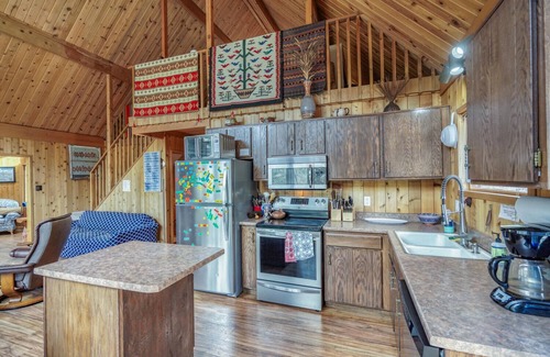 Nathrop Cabin | Chalk Creek River House