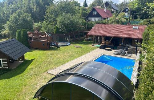 Nova Paka House | Chalupa Štikov s privátním wellness Chalupa se vším všudy